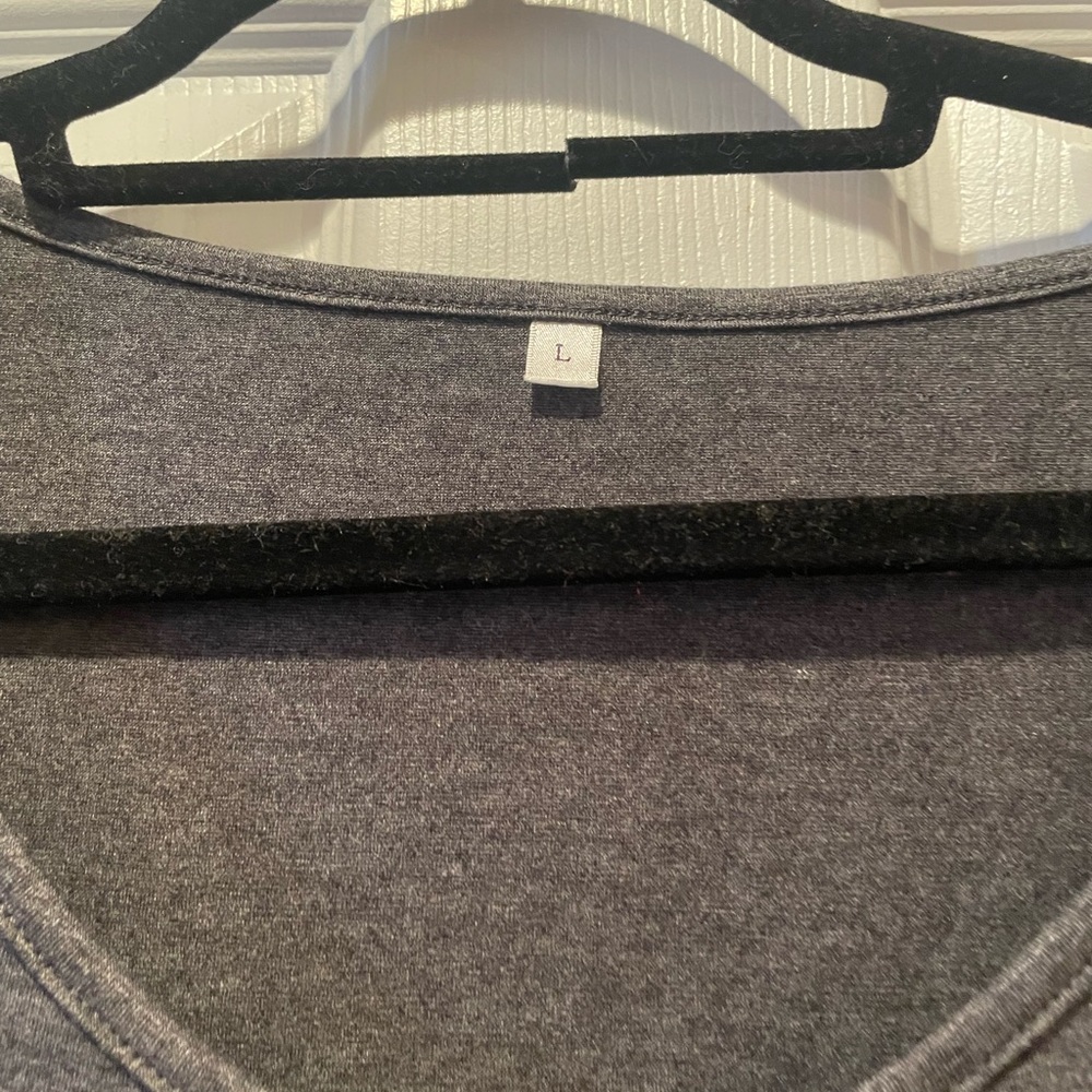 Tank top - Picture 3 of 3